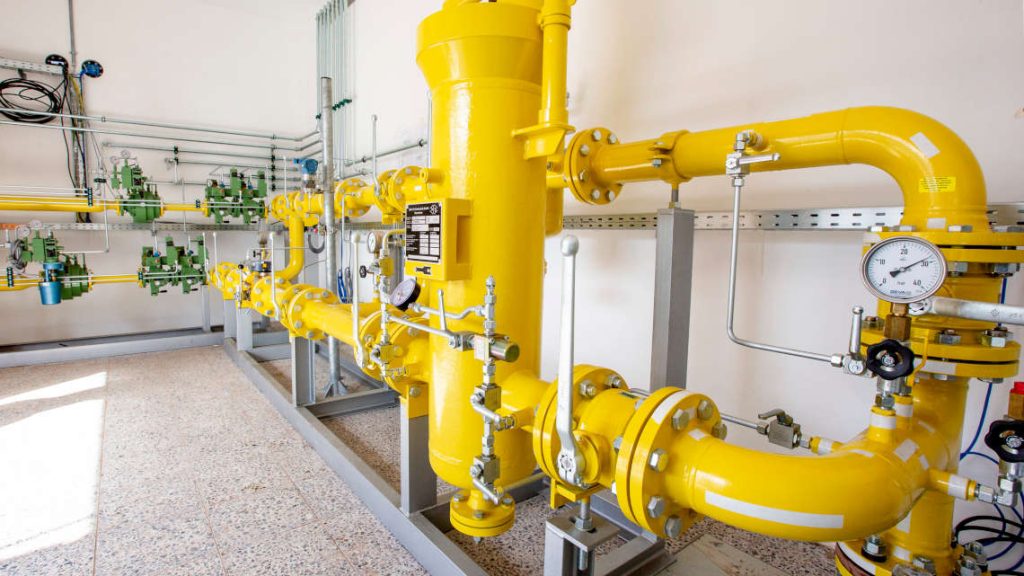 Rohre in der Gasregelstation